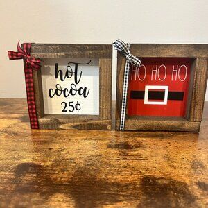 Farmhouse Signs Tier Tray Christmas